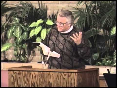 66 Revelation 1:12-15 - Pastor David Hocking - Bible Studies
