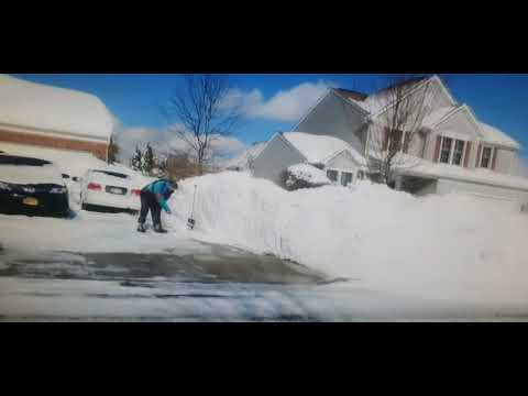 Record Breaking Buffalo Snow-lake Effect-Snowstorm 2022/unbelievable 84 inches of snow