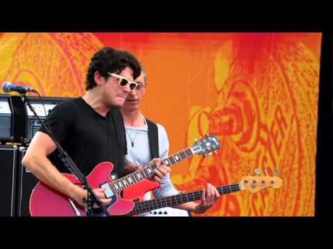 John Mayer Trio- Ain't No Sunshine - Live at Crossroads Festival 2010