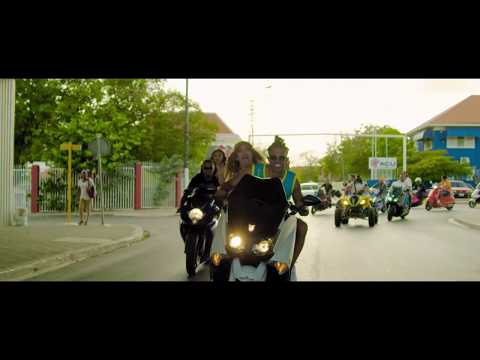 SXTEEN - Brum Brum ft. Sarita Lorena - Dressed by Vie ó Vito