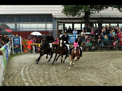 Malu (6) und Senna - Ponyrennen am 19.07.2015