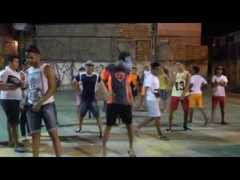 Muvucão cia uhbk tirando braba