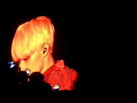 [FANCAM] [CRAZY IN LOVE / MY I (JUN & THE8)] DIAMOND EDGE: 2017 SEVENTEEN IN MANILA | 171006