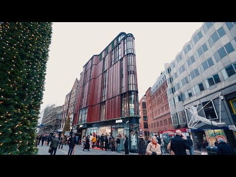 Relive #BosidengPolarExtreme launch event at Bosideng's London flagship store. Feel the warm power！