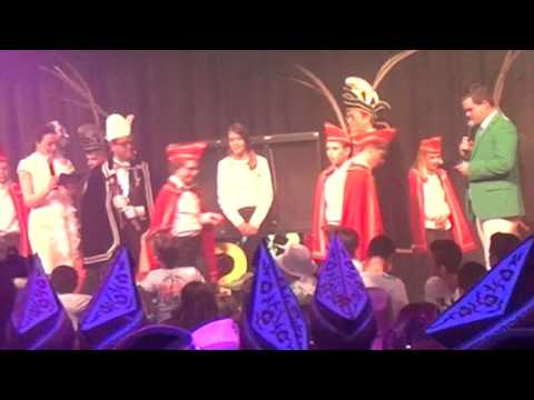 Prinses Hannah d'n Urste: de onthulling in De Klepel Asten 2016