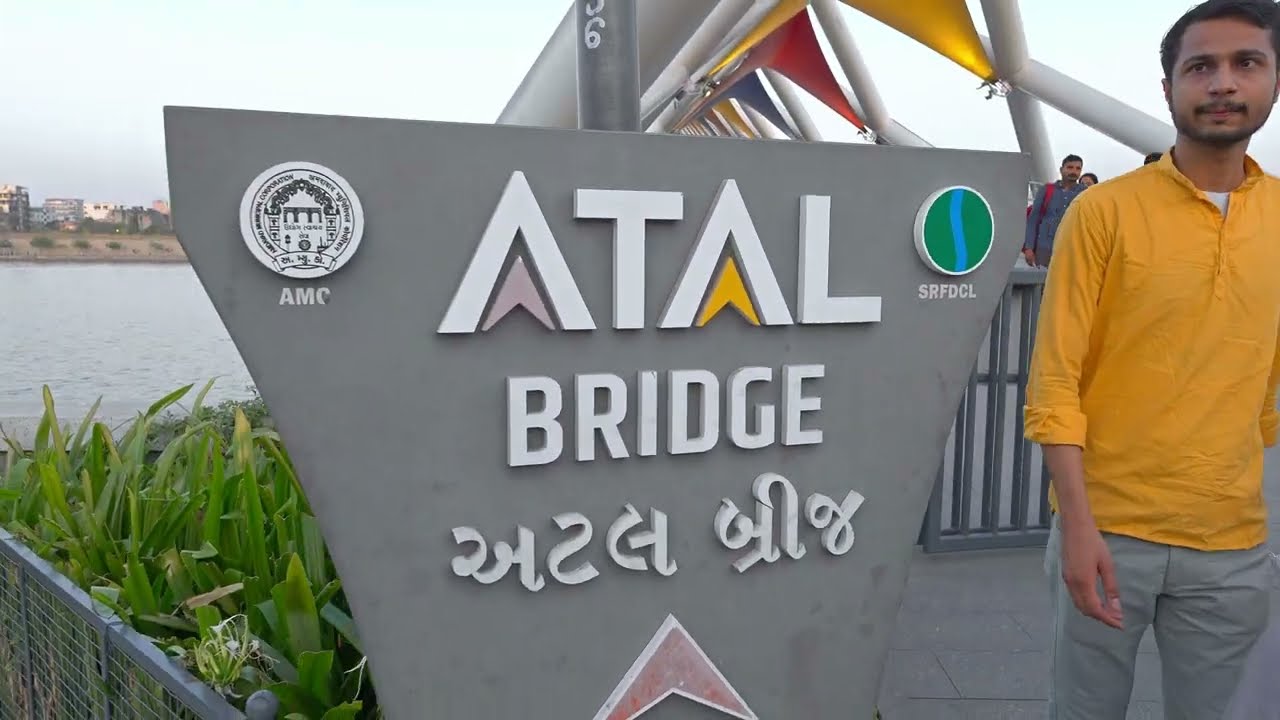 Immersive street-level walking tour through Ahmedabad (Other 2), India, showcasing authentic urban landscapes, local architecture, and the vibrant atmosphere of the city's neighborhoods