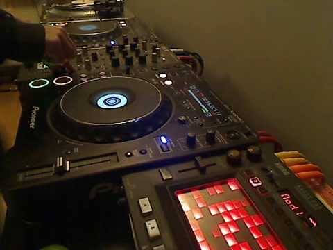 Deejay Hermite live from Lyon, France - www.Radio4by4.com