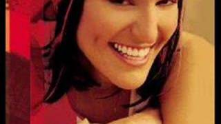 Sarina Paris-look at us remix