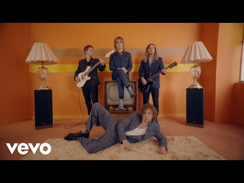 The Struts - Fallin' With Me (Official Music Video) © The Struts
