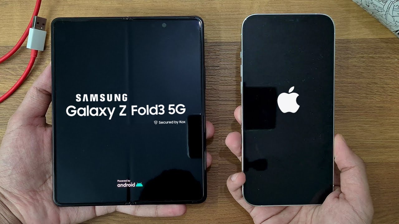 Samsung Galaxy Z Fold 3 vs iPhone 12 Pro Max - SPEED TEST!