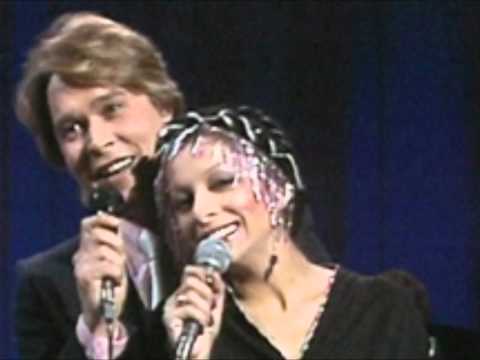 Markku Aro & Nisa Soraya - Tra la la