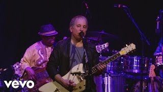 Paul Simon - Late In The Evening (Live from Webster Hall)
