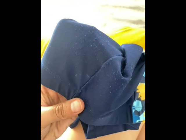Vídeo relacionado con Cheerful Mario Bañador Niño 5 a 13 Años Conjuntos de Ropa de Baño UV Protección Camiseta de Surf y Pantalones Cortos de Baño Marina-B 8-9 Años