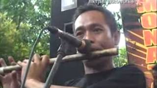 preview picture of video 'Kehilangan -- Monata Live In Misik 2014'