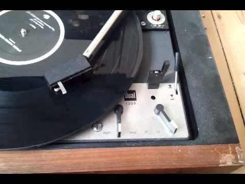 Aphroe - Man Dankt (feat. Tailor Mades)