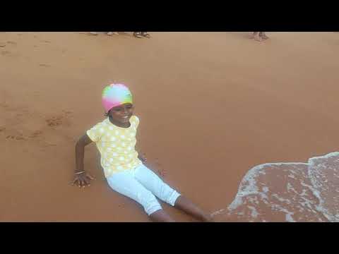 Jelina & Jerrin Play in the Beach