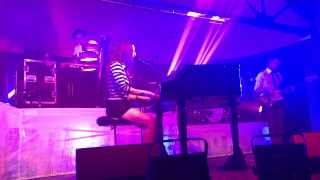 1000 Times - Sara Bareilles