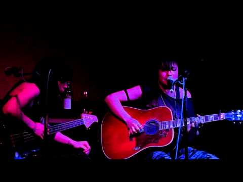 Sarah McLeod - Down Again (Live in Canberra)