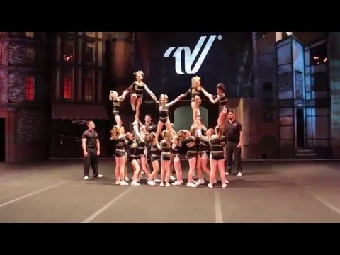 ECC 2016 Monstercheer Peewees im Moviepark