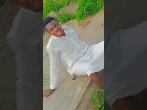 Medosky and his cheating girlfriend. 🤣