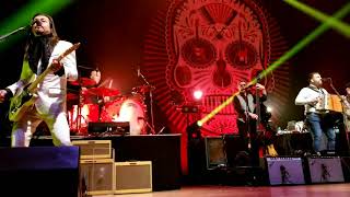 The Mavericks, &#39;Easy As It Seems&#39;, Penn&#39;s Peak, Jim Thorpe, PA 5.05.18 (SHOW OPENER)