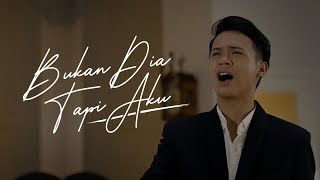 Download lagu Aulia Rahman - Bukan Dia Tapi Aku mp3