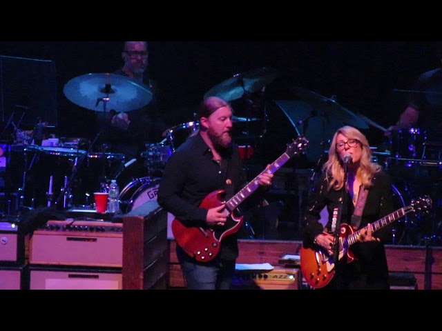 2019.02.20 - Brooklyn - The Sky Is Crying