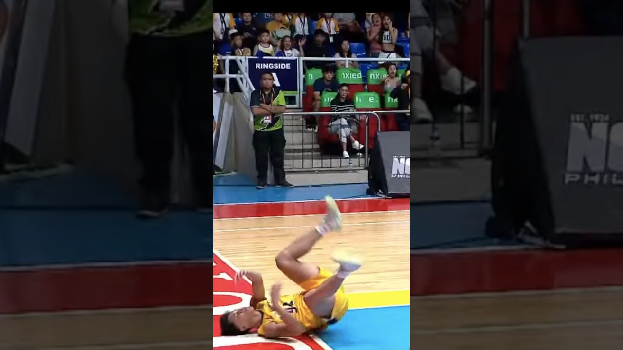 NCAA: JRU's Justin Lozano suffers dangerous fall
