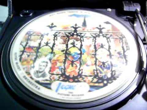 Way Down Yonder In New Orleans - Clyde McCoy (Vogue Picture Record)