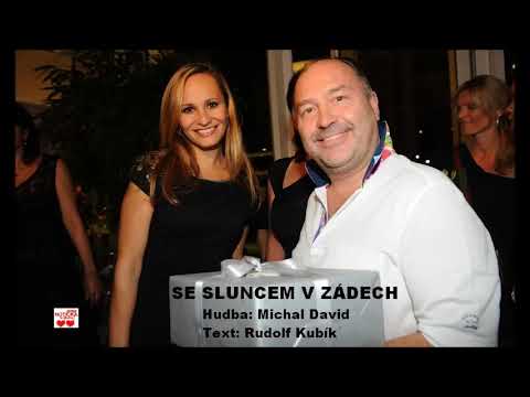 Michal David a Monika Absolonová - Se sluncem v zádech