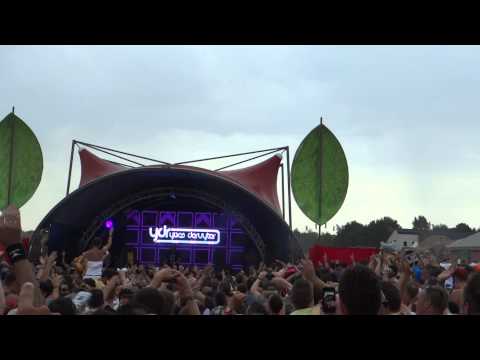 Tomorrowland 2014: Boznai Stage - Yves Deruyter: Push - Universal Nation  (Full HD)
