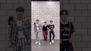 Download lagu SPECIAL LOVE challenge 💞 with CIX Bae Jinyoung senior ❤️‍🔥#hyunsik #wain #jinyoung #xodiac #cix mp3