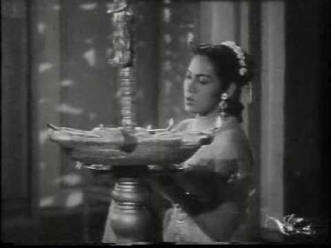 Adarayai Karunawai - Rukmani Devi