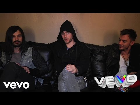 Thirty Seconds To Mars - Intro to "From Yesterday"