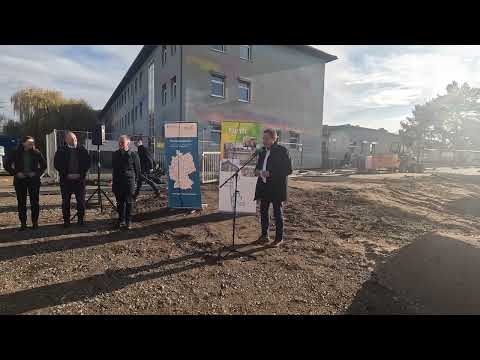 Spatenstich für den Neubau der Volksbücherei Fürth