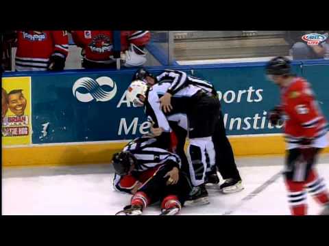 Brad Mills vs Mike Liambas