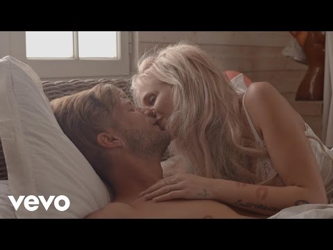 Pagadixx - Just Married (Official Video)