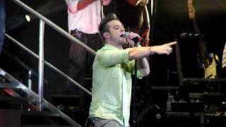 Blake Lewis - You give love a bad name(good live version)