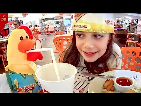 VAMOS DIVIDIR O SUCO, FRANGOLINO? ★ Viagem para Terra dos Exageros & Diversão com Amiguinhos da Roça