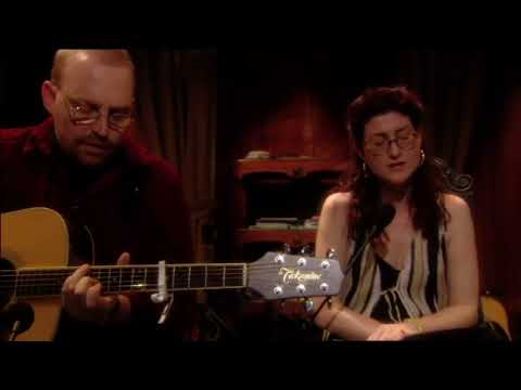 Eddi Reader and Boo Hewerdine — Footsteps Fall — Transatlantic Sessions 2