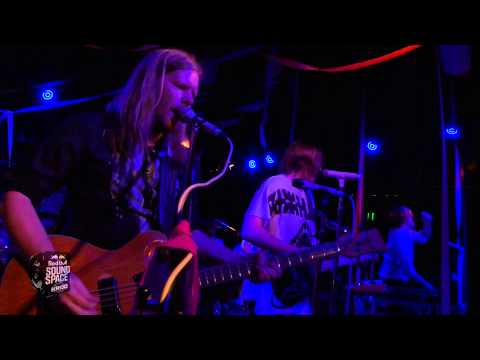 Arcade Fire - Ready To Start (Live from the KROQ Red Bull Sound Space)