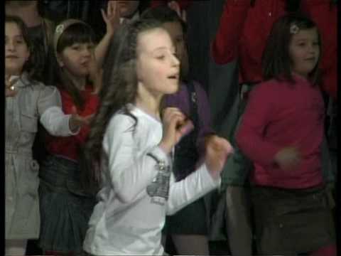 JABOLCINJA - ANGELA ANGELKOSKA - BUNTOVNICKA.mpg