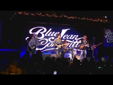 The Blue Jean Committee's Gene Allen LIVE in New York City with AMERICA