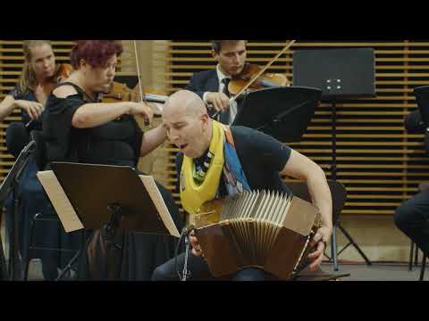 "Carpe Diem" performed by Mario Stefano Pietrodarchi (version with a string orchestra)