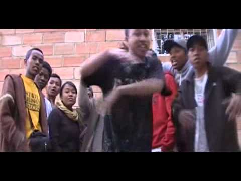 Ho an'ireo lasa (AROAMASKA&SAKINAFRAY)