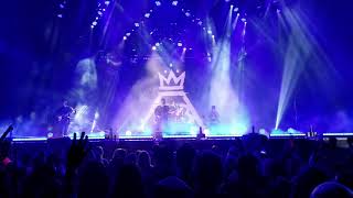 Fall Out Boy - Disloyal Order of Water Buffaloes (live) @ Wrigley Field, Chicago #MANIATour