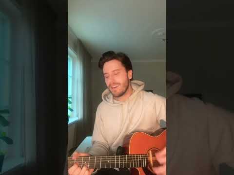 An acoustic version of Diamonds 💎💙