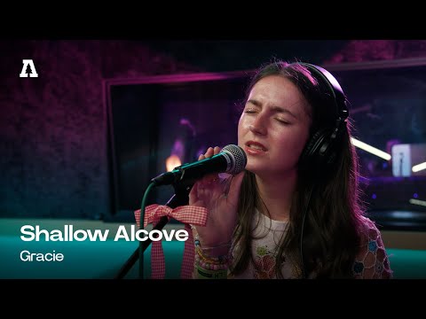Gracie - Shallow Alcove