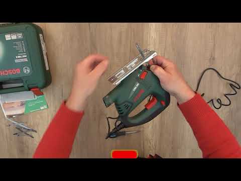 Unboxing and How to Insert Jigsaw Blade in  BOSCH  PST 700 E Compact Jigsaw 500W - Bob The Tool Man
