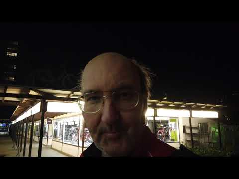 MongoTV_10131 - Del 3 - Går En Aftentur Til NETTO og Køber MEDISTERRPØLSE og Handler For 56 KRONER